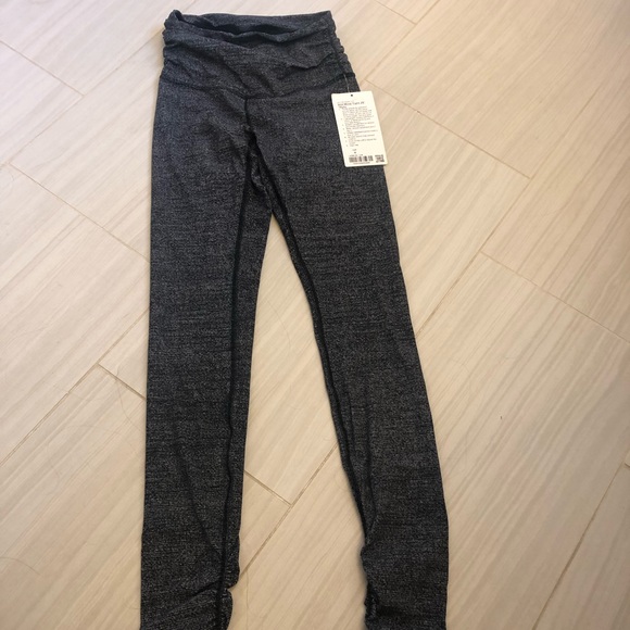 lululemon still mind tight